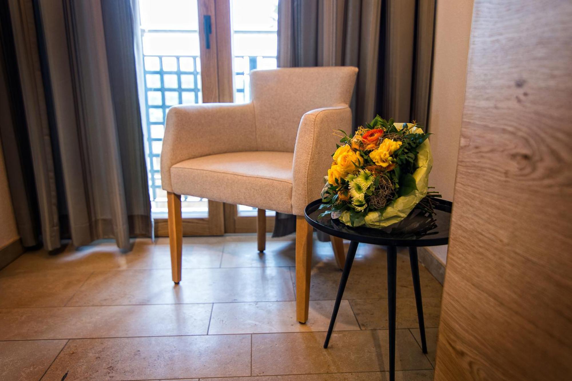 Burg Colmberg Hotel Extérieur photo